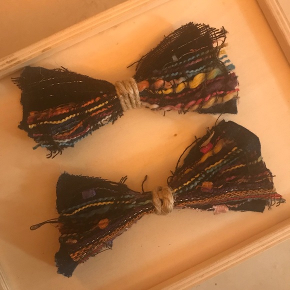 Handmade Bows - Picture 2 of 3